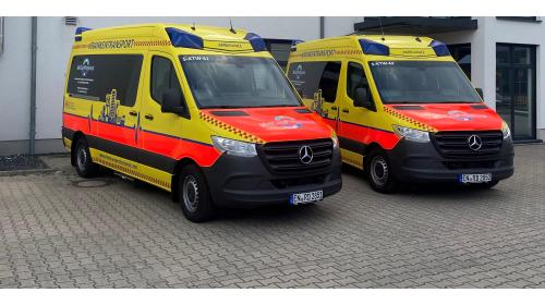 Neue Krankentransportfahrzeuge für das Team MedCareProfessional
